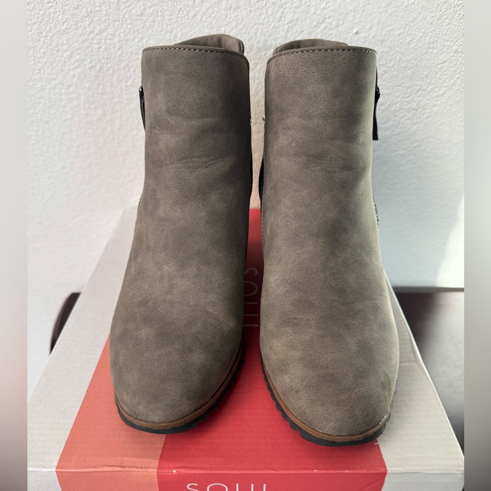 Soul Naturalizer Haley booties light gray size 6.5 🩶🩶 - Picture 6 of 12